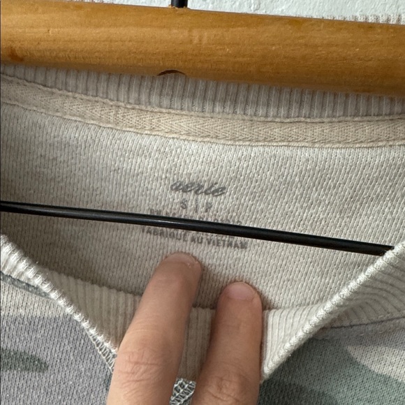 Aerie Side Slit Oversized Camo Pullover Sweater Small Green Beige Gray - Picture 4 of 5